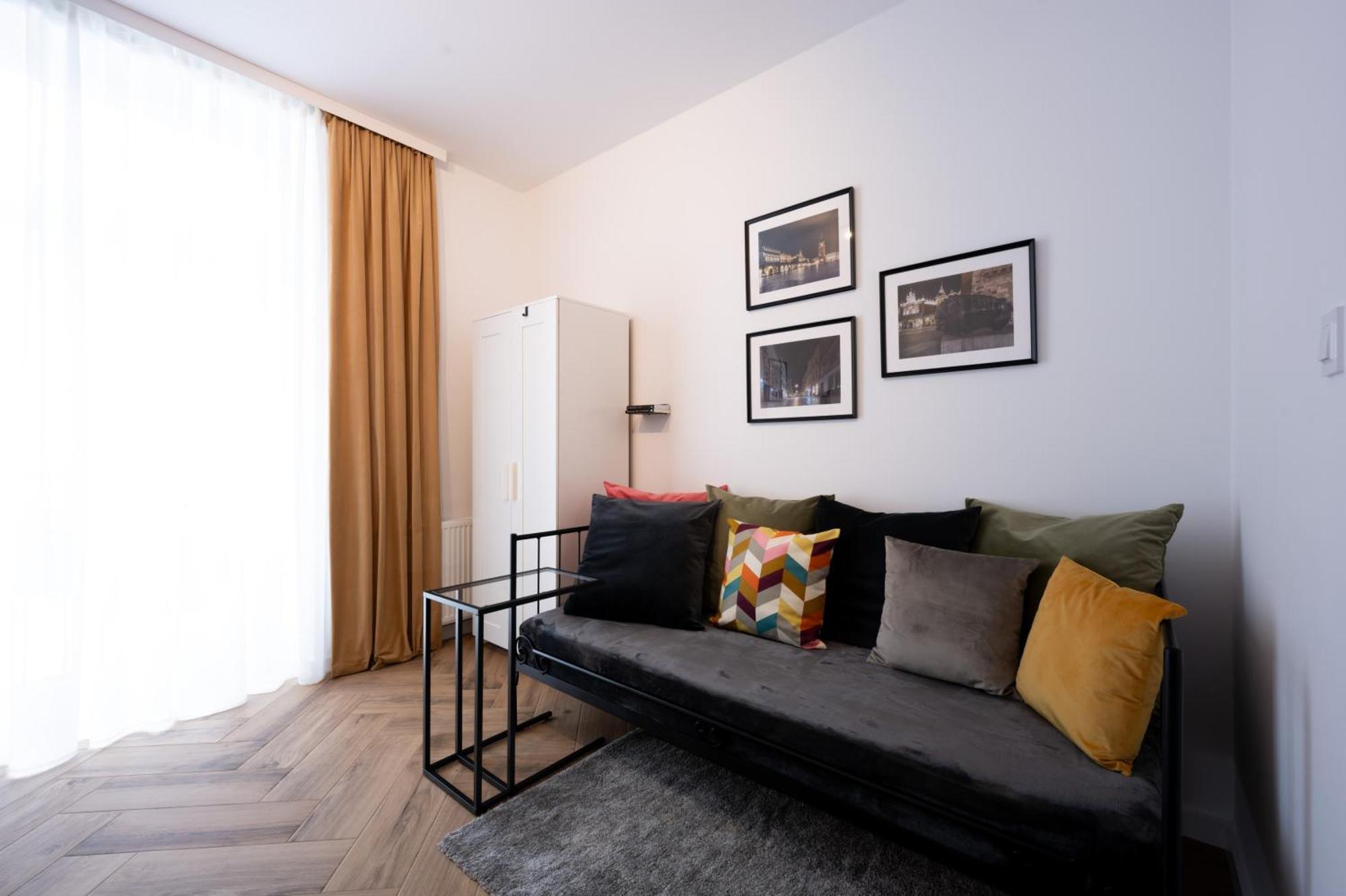 Native Apartments Pulaskiego 6 克拉科夫 外观 照片